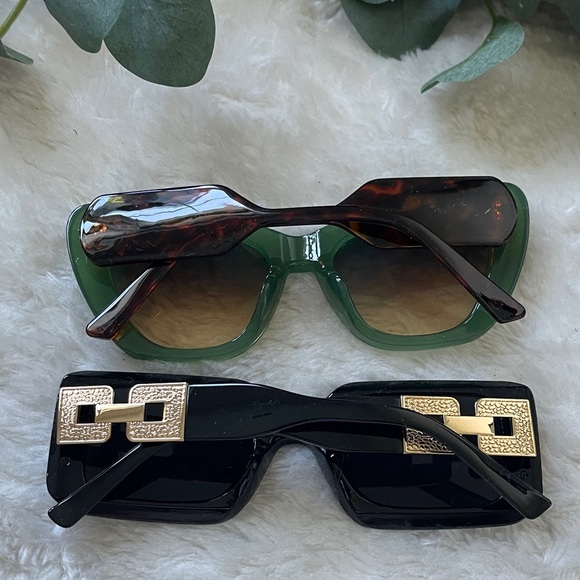 Chic Green and Black Sunglasses by [Brand] - Picture 8 of 10